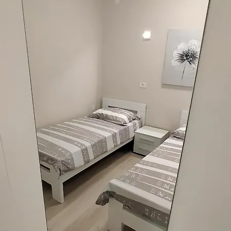 Spacious Sl * Izola