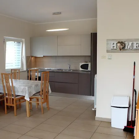 Spacious Sl Lejlighed *