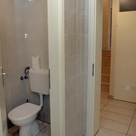 Prostorni In Udobni Apartmaji Izola Sl - Spacious & Comfortable Apartments Izola Sl * Izola