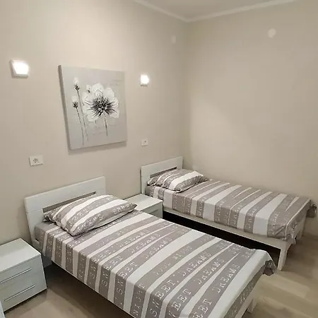 Spacious Sl Apartment *