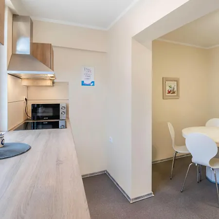 Prostorni In Udobni Apartmaji Sl - Spacious & Comfortable Sl Izola