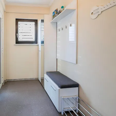 Prostorni In Udobni Apartmaji Sl - Spacious & Comfortable Sl Apartment Izola