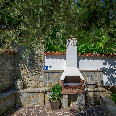 Prostorni In Udobni Apartmaji Sl - Spacious & Comfortable Sl *