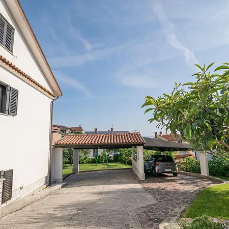 Prostorni In Udobni Apartmaji Sl - Spacious & Comfortable Sl Apartment *