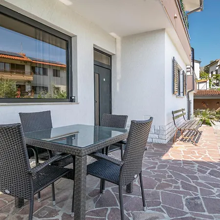 Prostorni In Udobni Apartmaji Sl - Spacious & Comfortable Sl * Izola