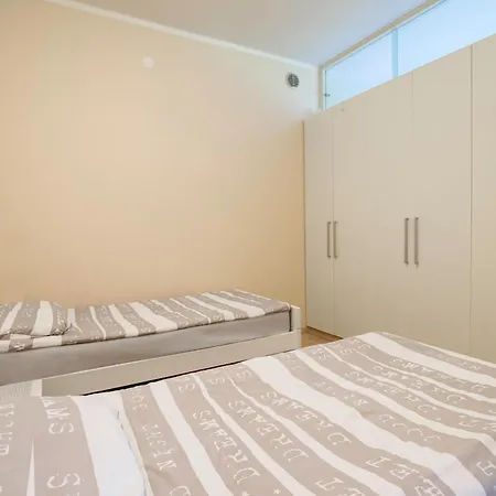 Apartamento Prostorni In Udobni Apartmaji Sl - Spacious & Comfortable Sl Izola