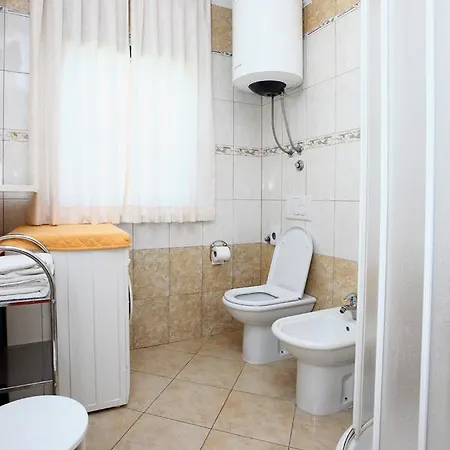 Spacious Sl Apartment Izola