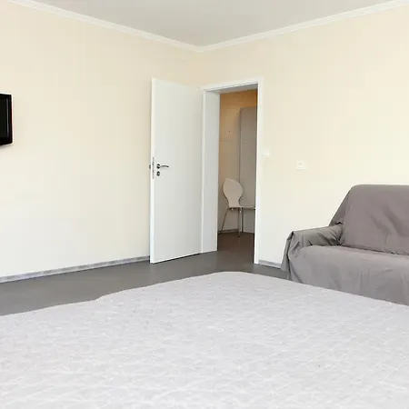 Apartment Spacious Sl Izola