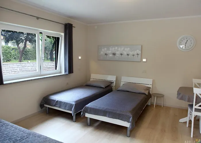 Spacious Sl 아파트