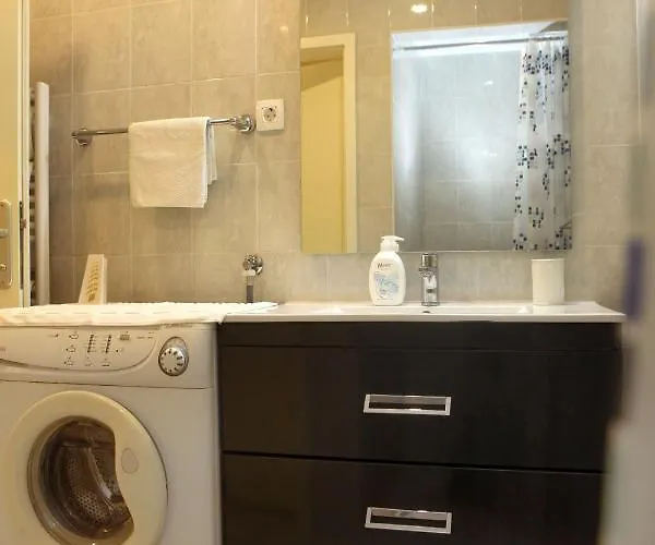 Spacious Sl 아파트