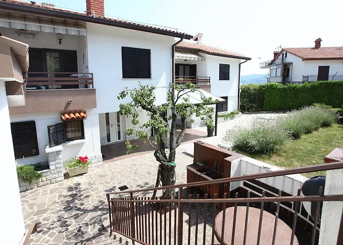 아파트 Spacious Sl *